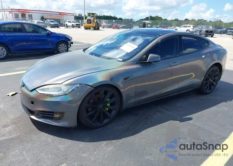 2013 Tesla Model S Performance из США, поврежденный, VIN 5YJSA1DPXDFP07813